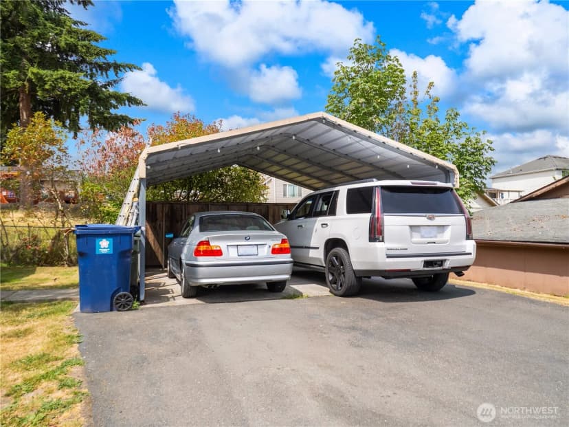 Property photo for 16427 109th Avenue Se, Renton photo 31