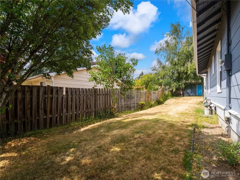 Property photo for 16427 109th Avenue Se, Renton photo 34