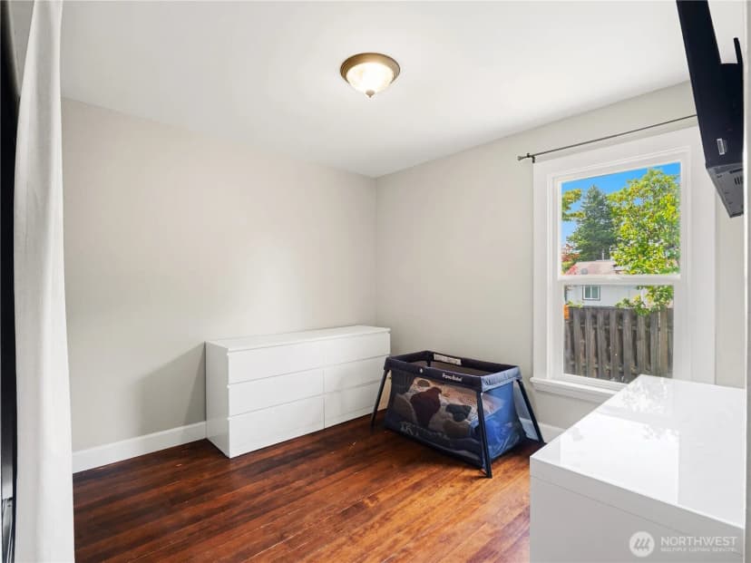 Property photo for 16427 109th Avenue Se, Renton photo 18
