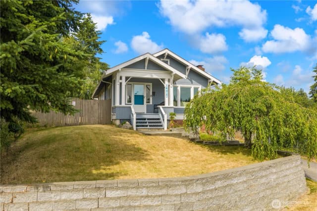 Property photo for 16427 109th Avenue Se, Renton