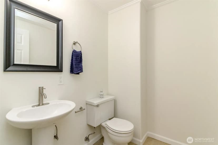 Property photo for 12416 Se 201st Place, Kent photo 23