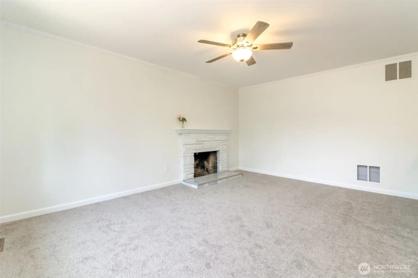 Property photo for 12416 Se 201st Place, Kent photo 5