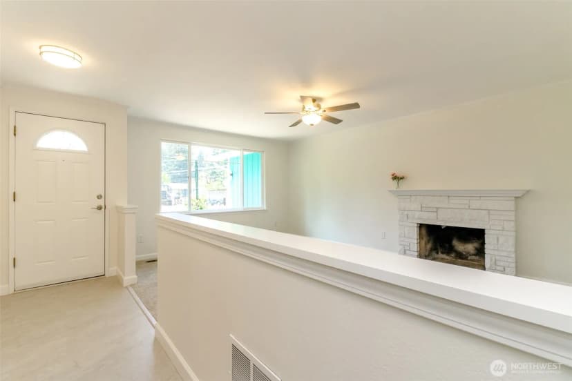 Property photo for 12416 Se 201st Place, Kent photo 7