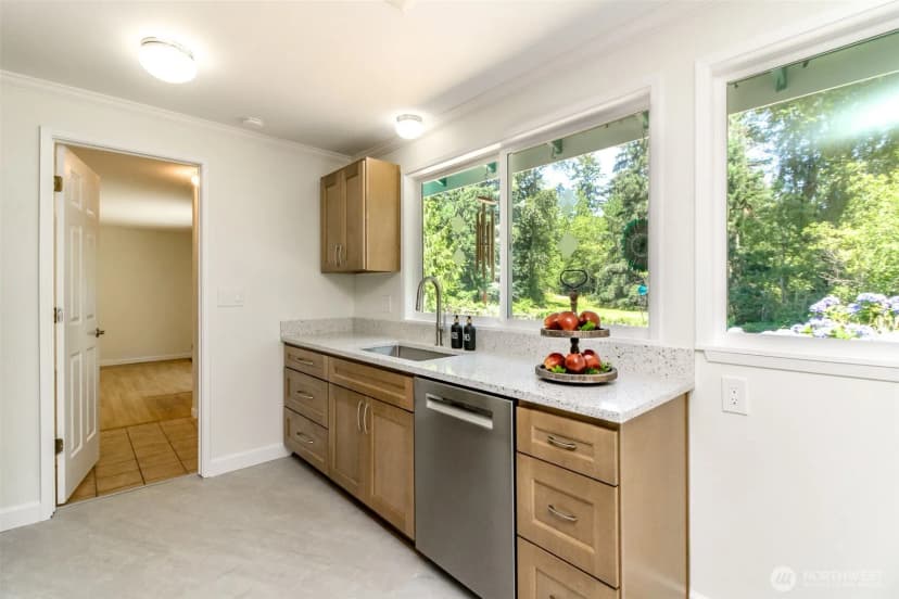 Property photo for 12416 Se 201st Place, Kent photo 10