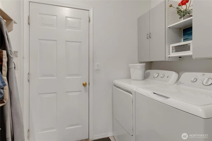 Property photo for 9821 344th Street S, Roy photo 23