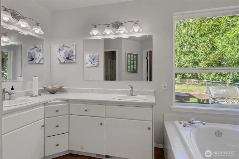Property photo for 9821 344th Street S, Roy photo 19