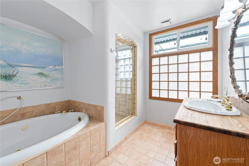 Property photo for 380 C Street, Friday Harbor photo 17