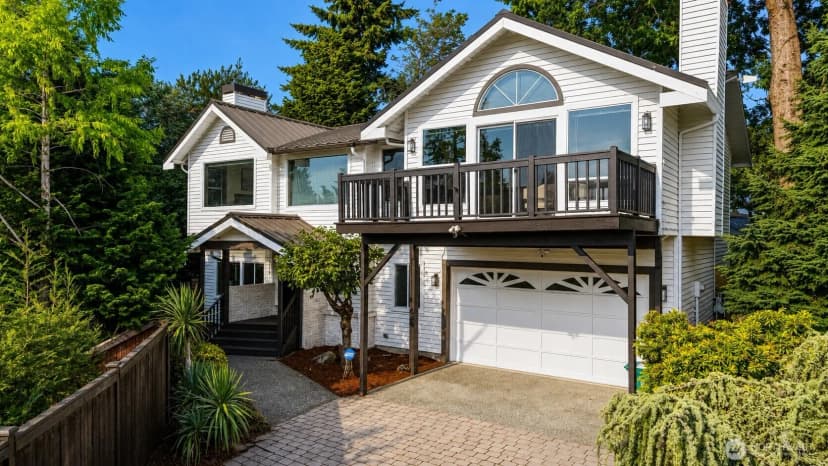 Property photo for 1630 2nd Street, Kirkland photo 3