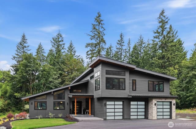 Property photo for 18520 65th Avenue Se, Snohomish