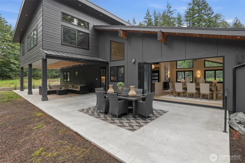 Property photo for 18520 65th Avenue Se, Snohomish photo 10