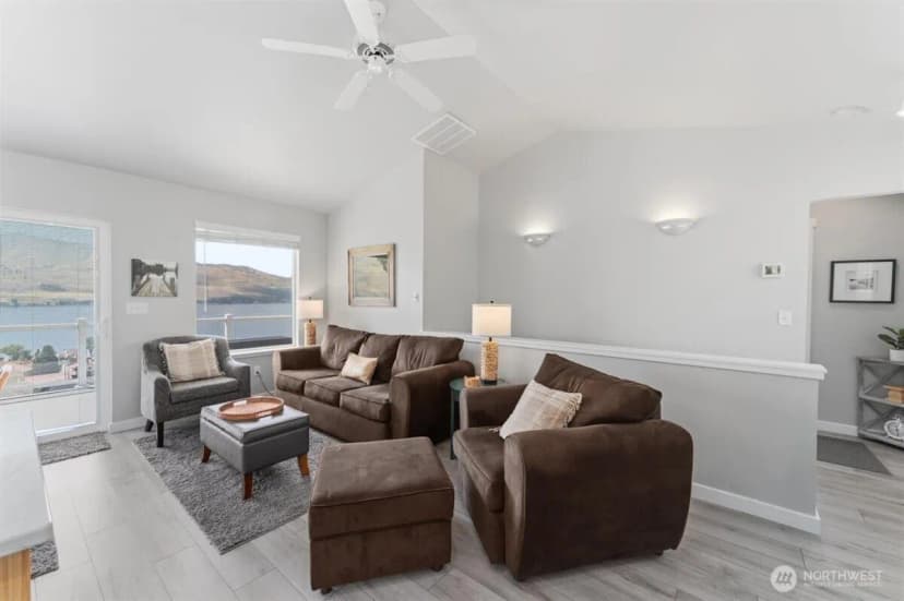 Property photo for 130 Monte Carlo Drive, Chelan photo 8
