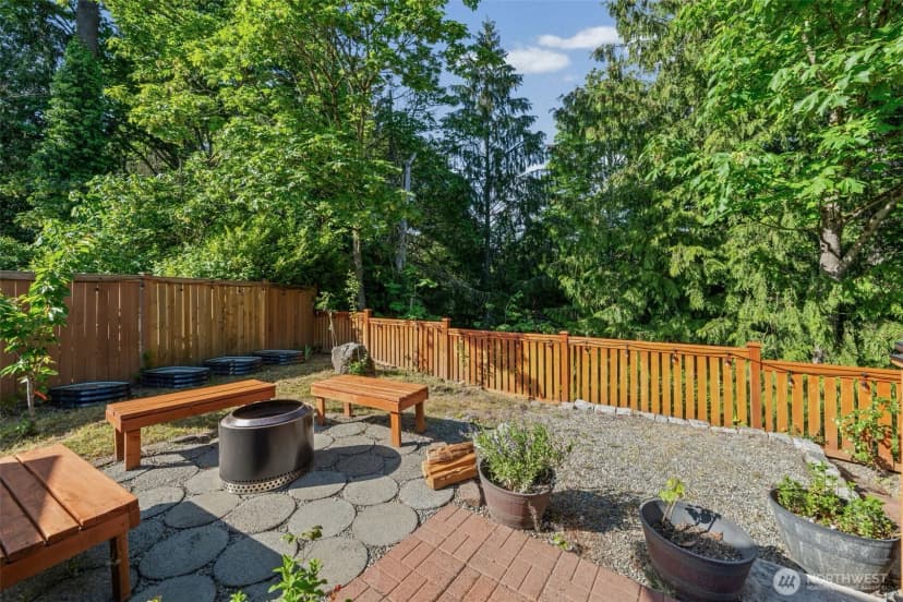Property photo for 15932 Se 166th Place, Renton photo 5