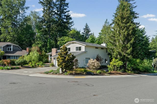 Property photo for 15932 Se 166th Place, Renton photo 3