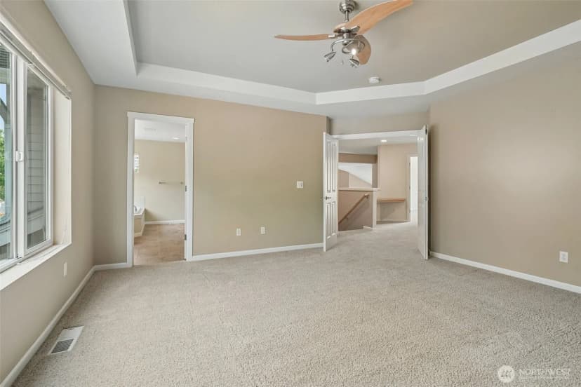 Property photo for 1221 68th Loop Se, Auburn photo 28