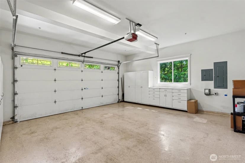 Property photo for 13128 Se Newport Way, Bellevue photo 33