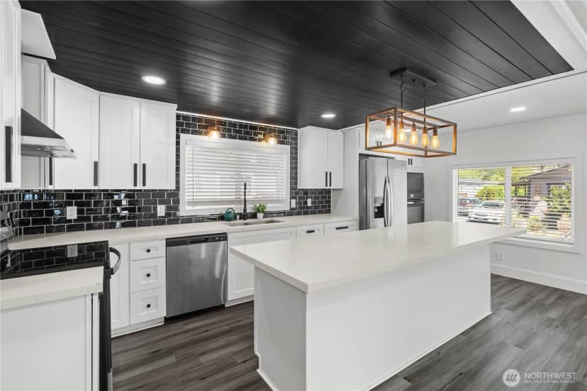 Property photo for 31108 3rd Avenue #327, Black Diamond photo 5