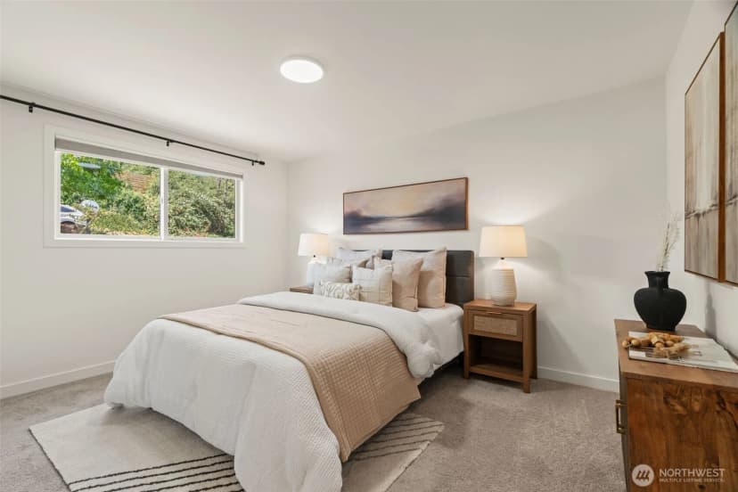 Property photo for 8456 6th Avenue Sw, Seattle photo 7