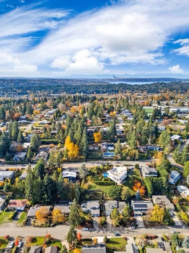 Property photo for 23 Xx 128th Avenue Se #lot 1, Bellevue photo 4