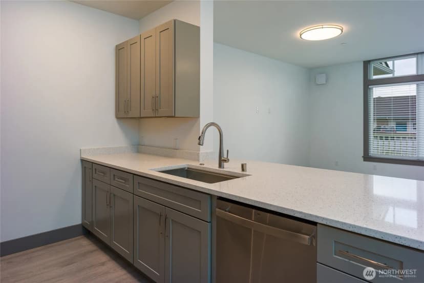 Property photo for 623 Morris Street Ct #e1, La Conner photo 9