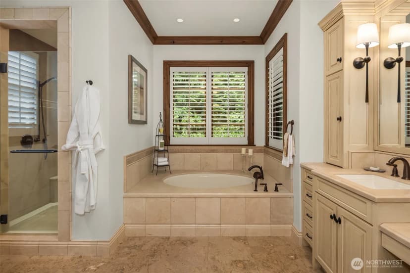Property photo for 2045 250th Place Ne, Sammamish photo 22