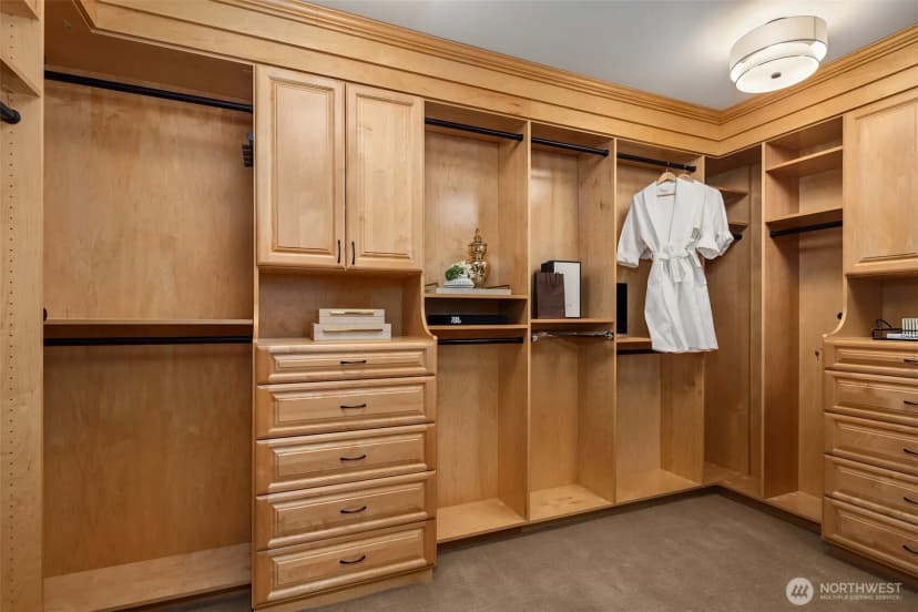 Property photo for 2045 250th Place Ne, Sammamish photo 23