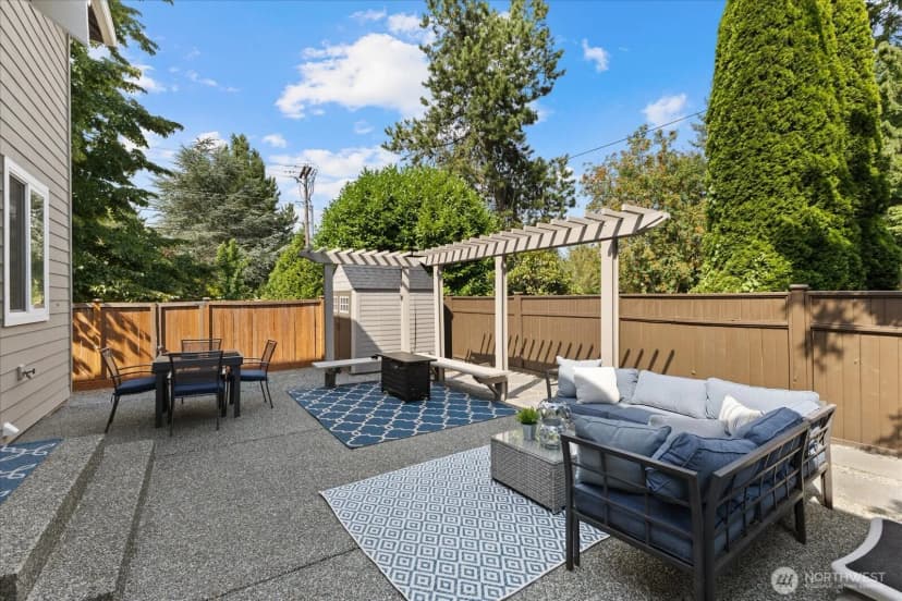 Property photo for 8628 Ne 123rd Place, Kirkland photo 28