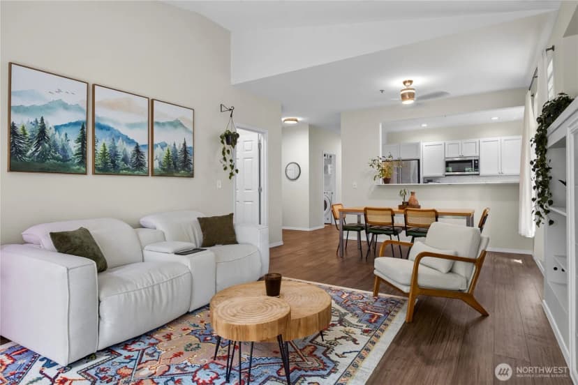 Property photo for 12712 Admiralty Way #b301, Everett photo 12