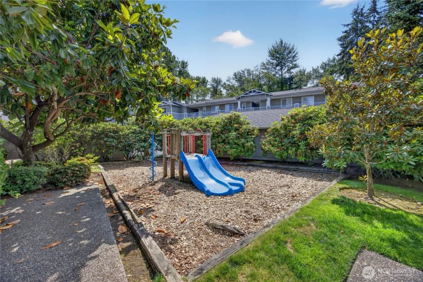 Property photo for 12712 Admiralty Way #b301, Everett photo 34