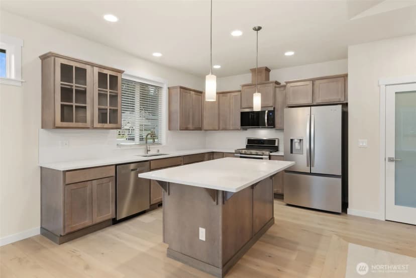 Property photo for 9045 Wyatt Loop Se, Tumwater photo 14