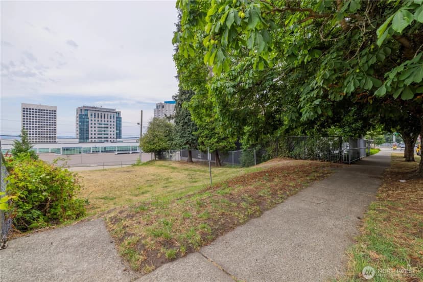 Property photo for 1137 Fawcett Avenue, Tacoma photo 3