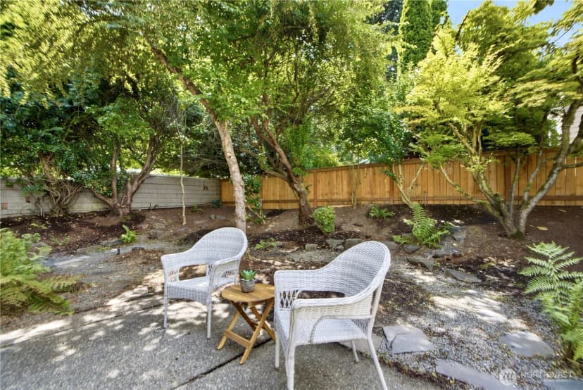 Property photo for 11229 Ne 106th Place, Kirkland photo 23