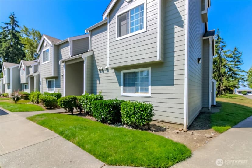 Property photo for 1835 S 286th Lane #r204, Federal Way photo 33