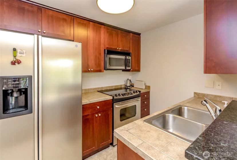 Property photo for 1835 S 286th Lane #r204, Federal Way photo 9