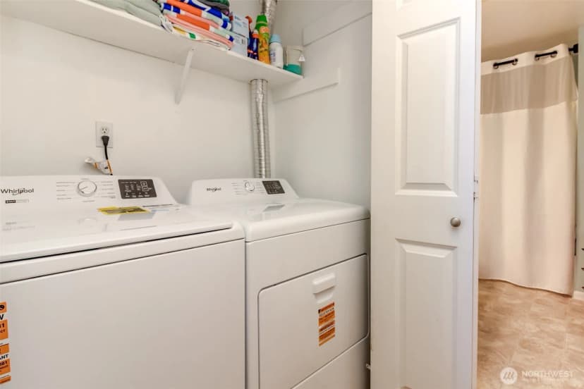 Property photo for 1835 S 286th Lane #r204, Federal Way photo 17