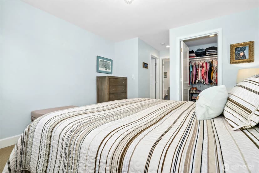 Property photo for 6620 Lake Washington Boulevard Ne #303, Kirkland photo 19