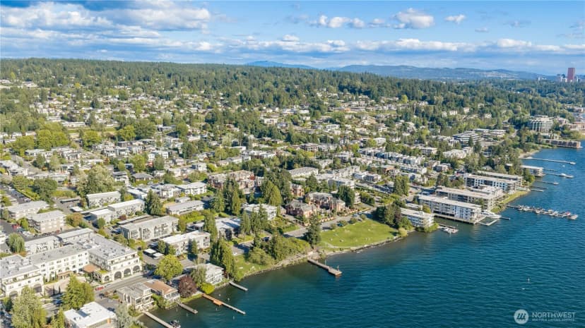 Property photo for 6620 Lake Washington Boulevard Ne #303, Kirkland photo 29