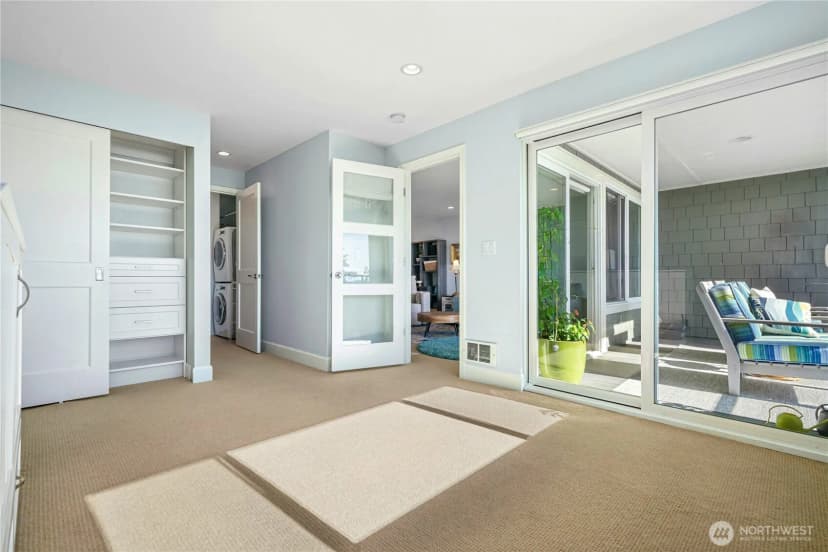 Property photo for 6620 Lake Washington Boulevard Ne #303, Kirkland photo 18