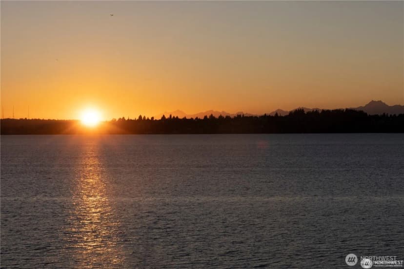 Property photo for 6620 Lake Washington Boulevard Ne #303, Kirkland photo 34