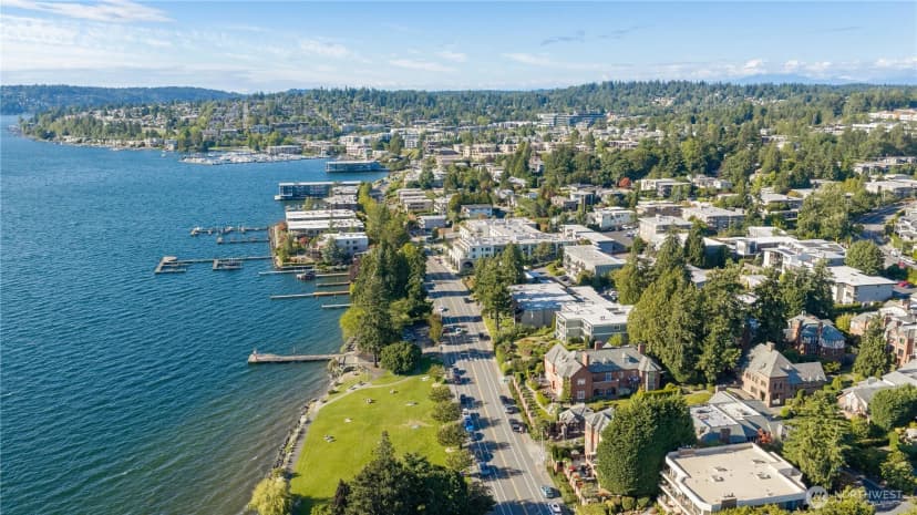 Property photo for 6620 Lake Washington Boulevard Ne #303, Kirkland photo 32