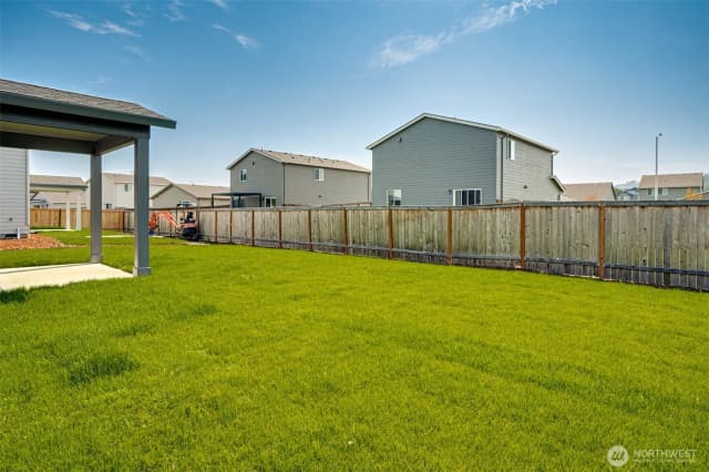 Property photo for 2010 Henderson Way, Longview photo 4