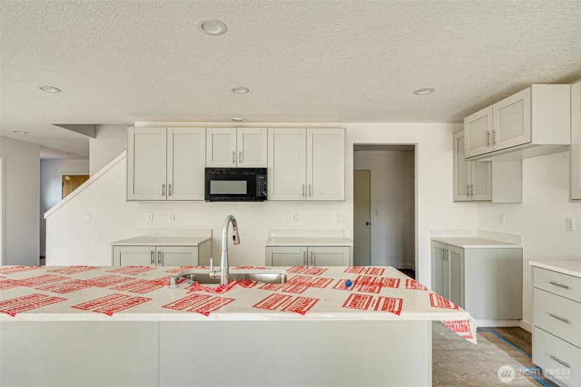 Property photo for 2016 Henderson Way, Longview photo 8