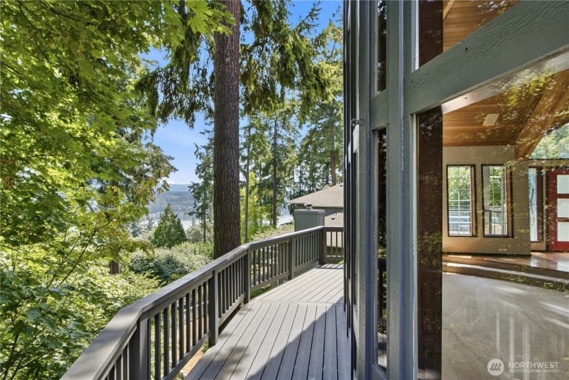 Property photo for 4739 Fernridge Lane, Mercer Island photo 21