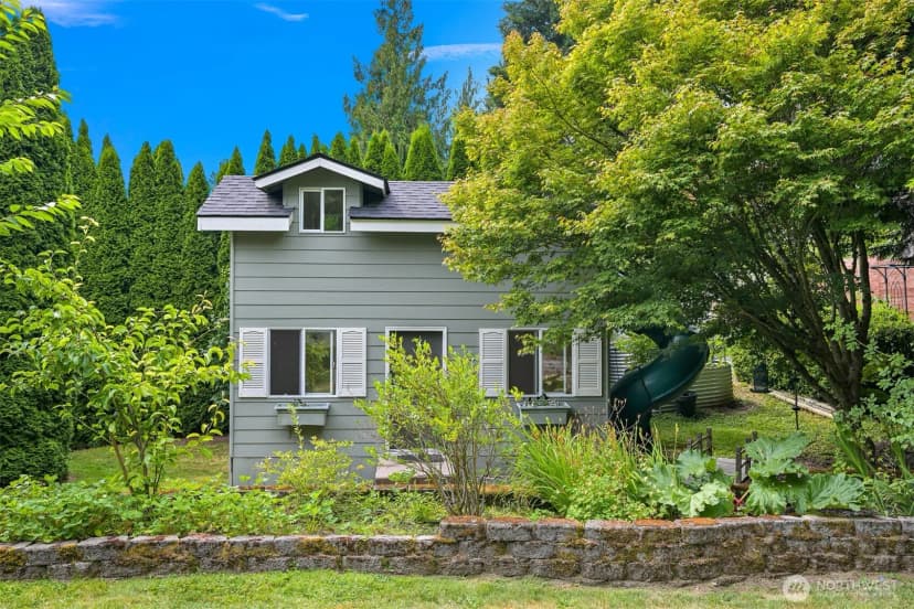 Property photo for 912 S Hills Drive, Bellingham photo 30