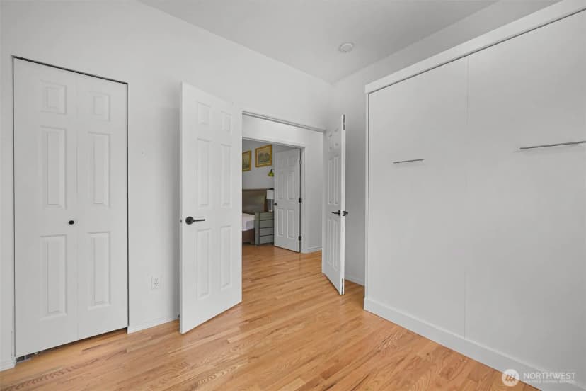 Property photo for 912 S Hills Drive, Bellingham photo 18