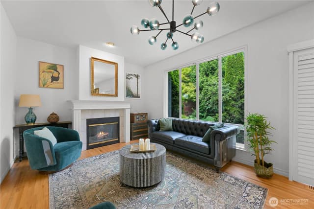 Property photo for 912 S Hills Drive, Bellingham photo 5