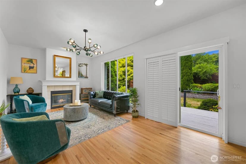 Property photo for 912 S Hills Drive, Bellingham photo 6