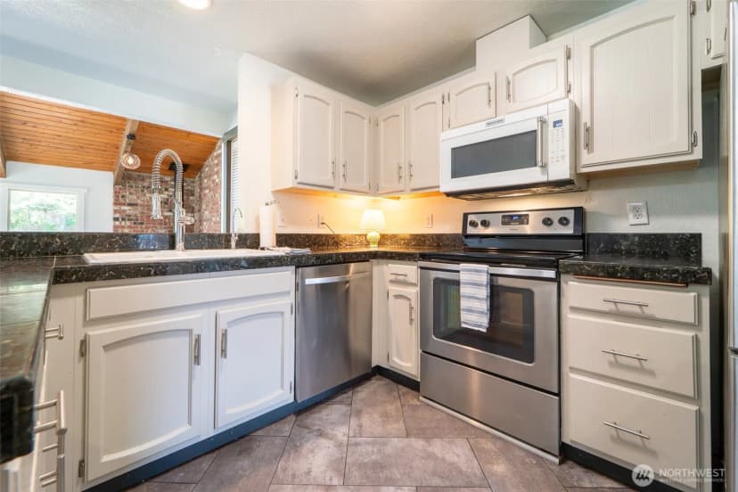 Property photo for 3011 Se Regent Street, Port Angeles photo 34