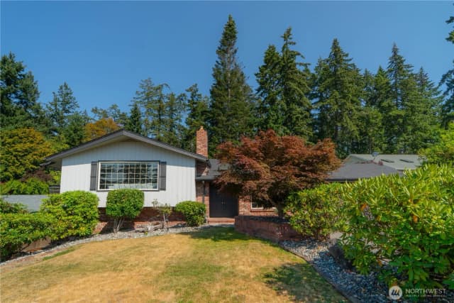 Property photo for 3011 Se Regent Street, Port Angeles photo 2