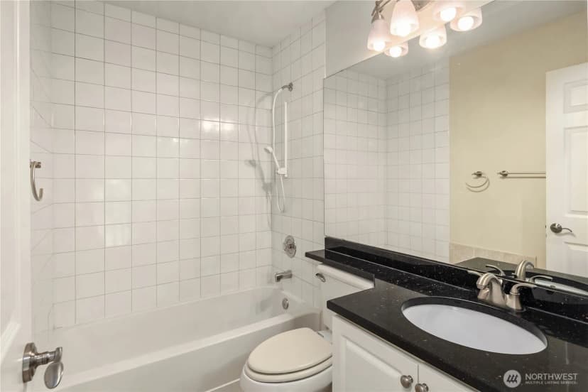 Property photo for 12440 Ne 7th Place, Bellevue photo 19