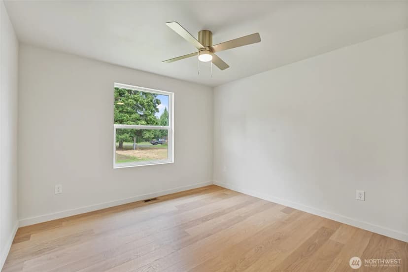 Property photo for 903 Byham Road, Winlock photo 21